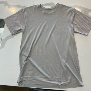 Lululemon metal vent sz S